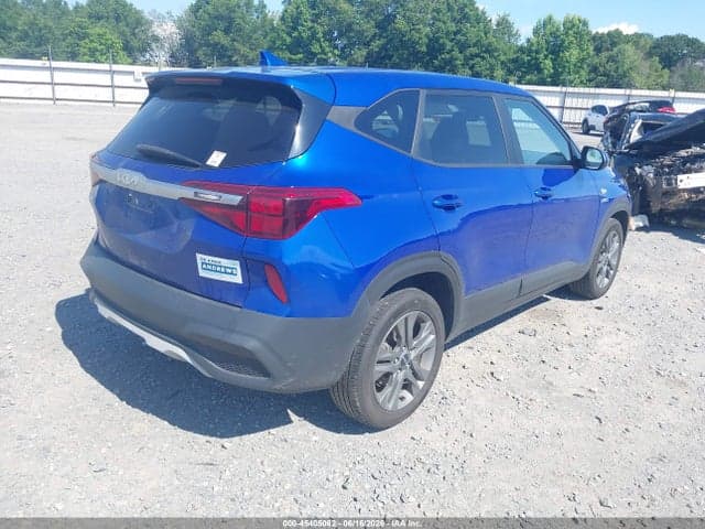 2022 KIA SELTOS LX 4