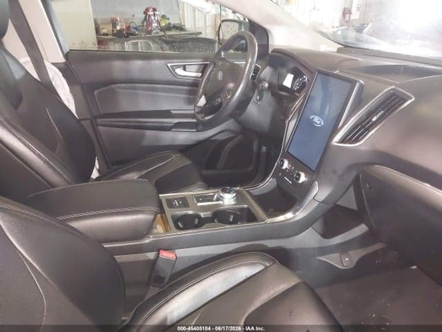 2022 FORD EDGE TITANIUM 5