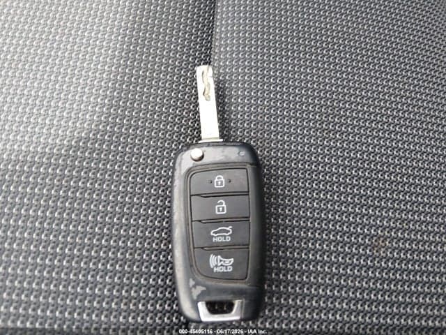 2021 HYUNDAI ACCENT SE 11