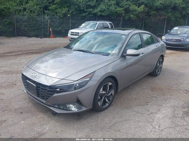 2022 HYUNDAI ELANTRA SEL 2