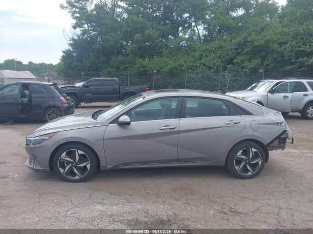 2022 HYUNDAI ELANTRA SEL 14