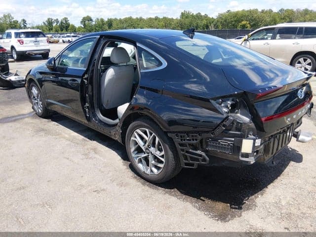 2021 HYUNDAI SONATA SEL 3