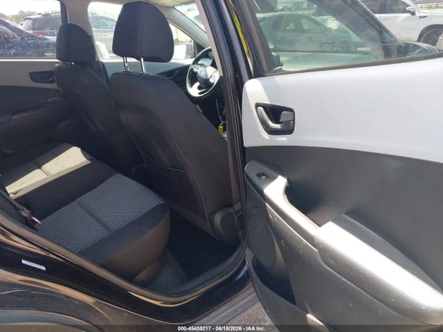 2019 HYUNDAI KONA SEL 8