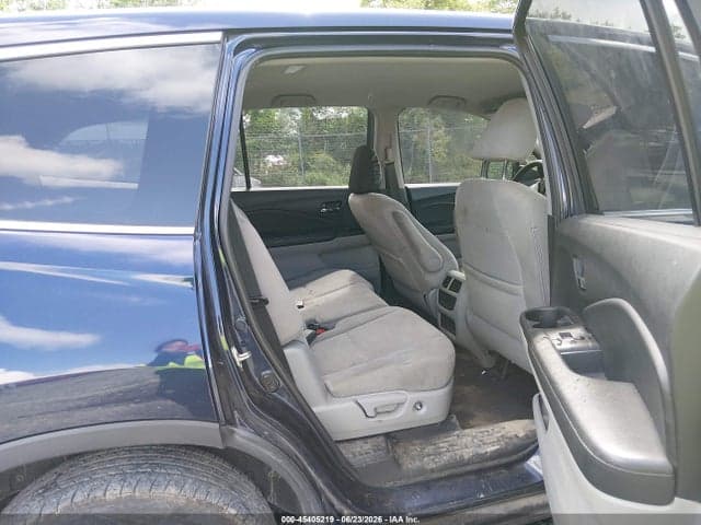 2019 HONDA PILOT EX 8