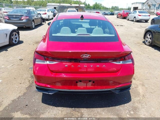 2021 HYUNDAI ELANTRA SEL 17