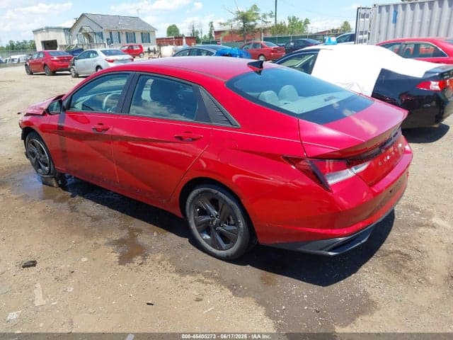 2021 HYUNDAI ELANTRA SEL 3