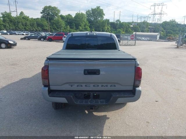 2021 TOYOTA TACOMA SR5 V6 16