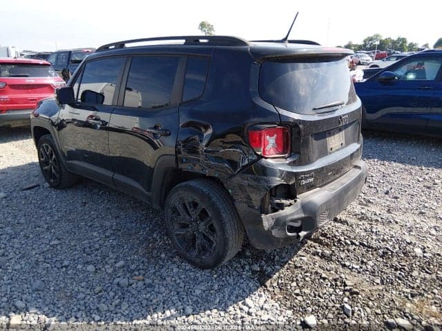 2017 JEEP RENEGADE ALTITUDE 4X4 3