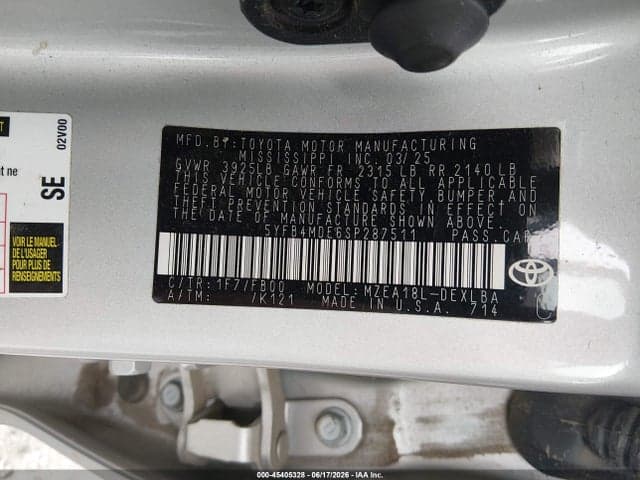 2025 TOYOTA COROLLA LE 9