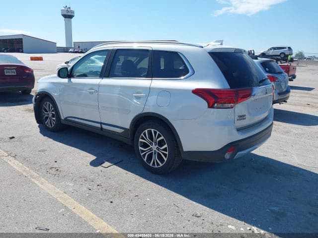 2017 MITSUBISHI OUTLANDER SE/SEL 3