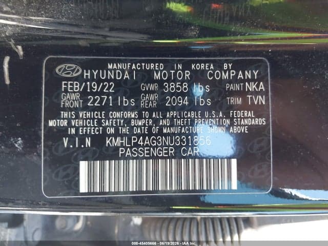 2022 HYUNDAI ELANTRA LIMITED 9