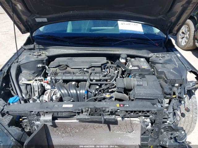 2022 HYUNDAI ELANTRA LIMITED 10