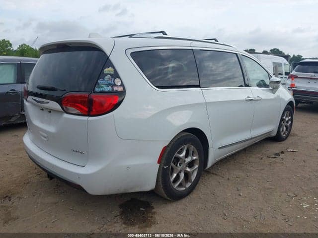 2018 CHRYSLER PACIFICA LIMITED 4