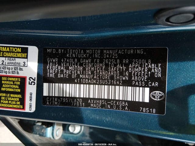 2025 TOYOTA CAMRY XLE 9