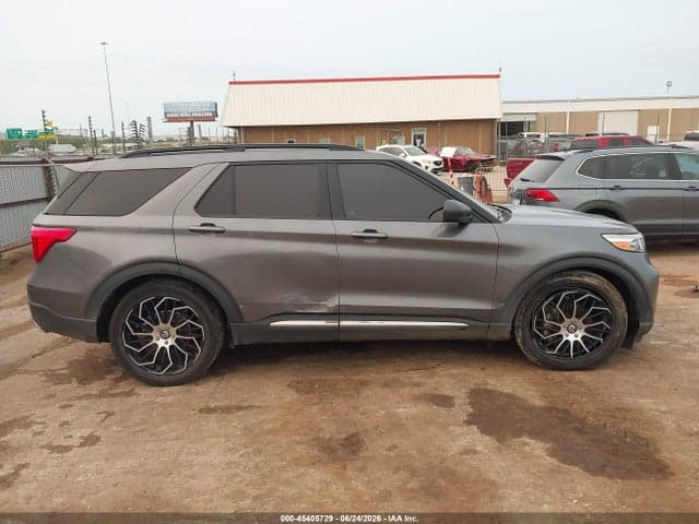 2022 FORD EXPLORER XLT 13