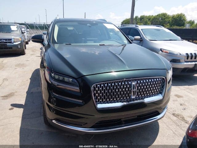 2021 LINCOLN NAUTILUS RESERVE 12