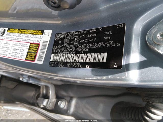 2021 TOYOTA HIGHLANDER XLE 9