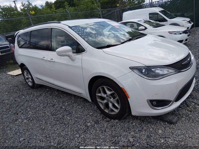 2017 CHRYSLER PACIFICA TOURING-L - 1
