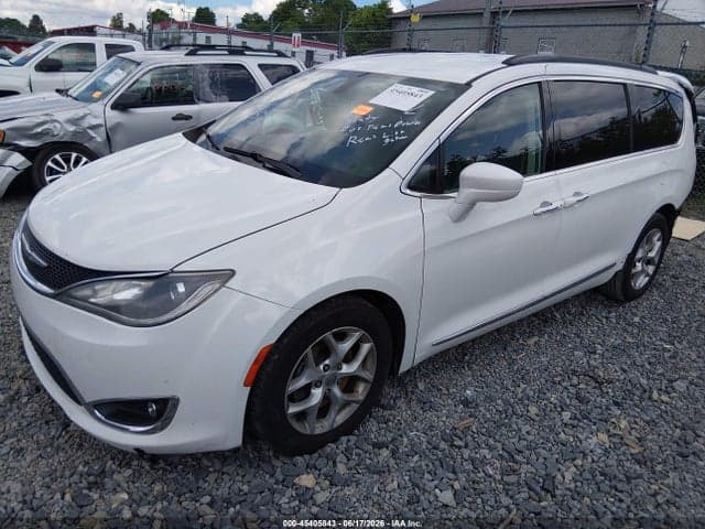 2017 CHRYSLER PACIFICA TOURING-L 2