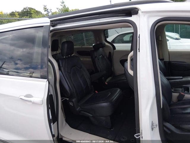 2017 CHRYSLER PACIFICA TOURING-L 8