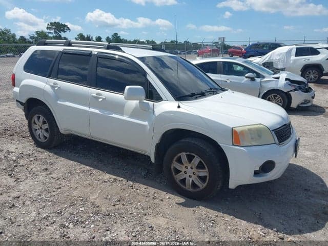 2011 MITSUBISHI ENDEAVOR LS 1