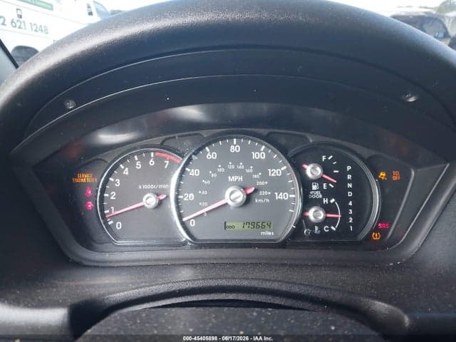 2011 MITSUBISHI ENDEAVOR LS 7