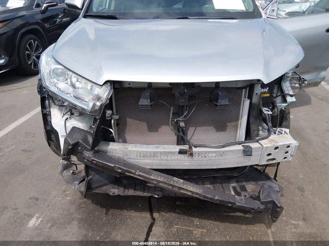 2019 TOYOTA HIGHLANDER XLE 6