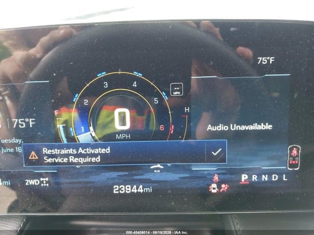 2025 CHEVROLET EQUINOX AWD LT 8