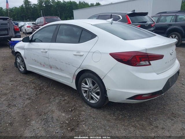 2020 HYUNDAI ELANTRA SEL 3