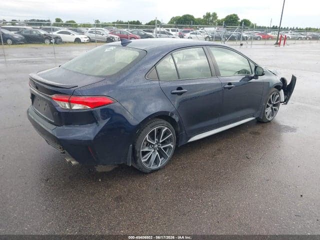 2020 TOYOTA COROLLA SE 4