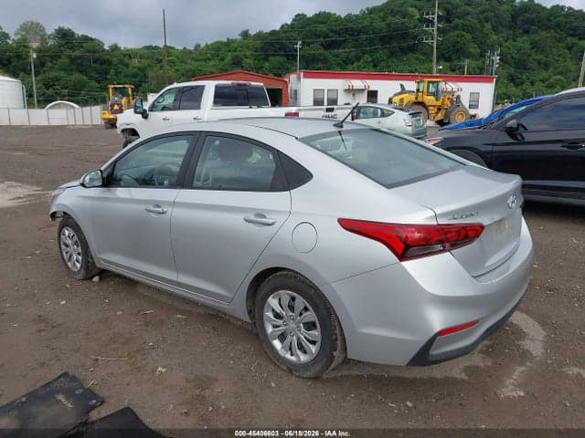 2020 HYUNDAI ACCENT SE 3