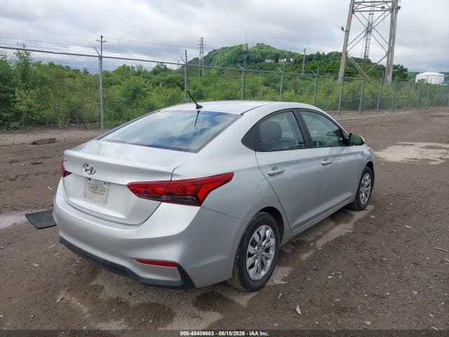 2020 HYUNDAI ACCENT SE 4