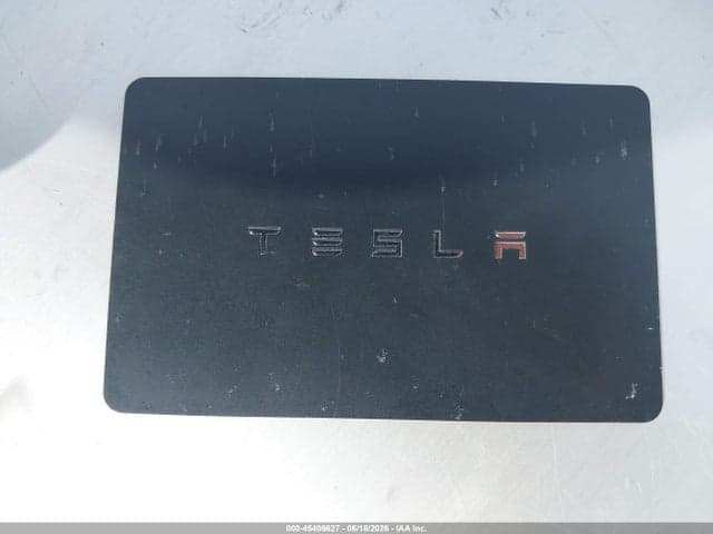 2018 TESLA MODEL 3 11