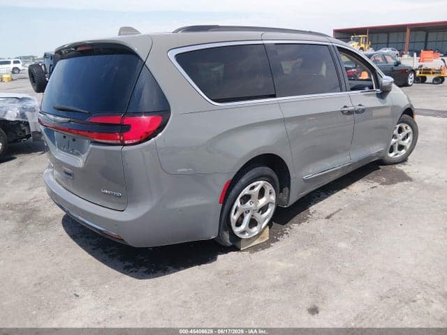 2022 CHRYSLER PACIFICA LIMITED 4