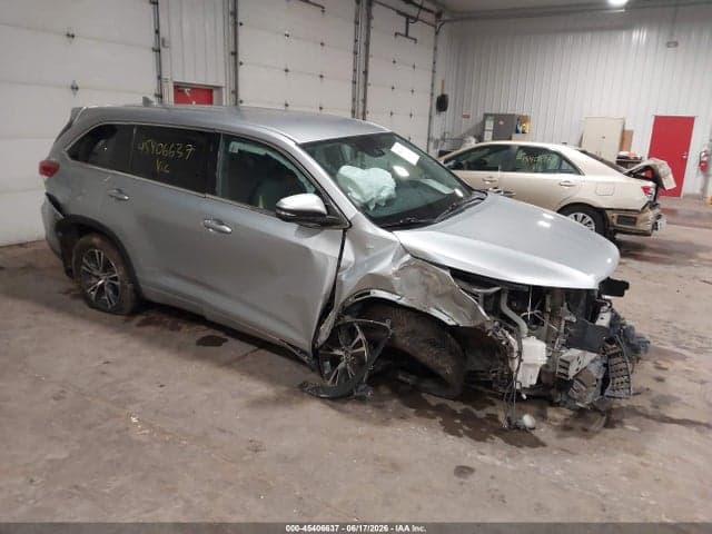 2018 TOYOTA HIGHLANDER LE PLUS 1