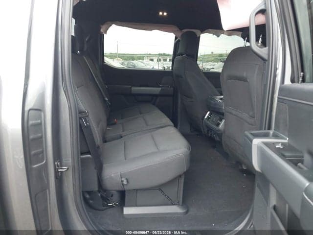 2025 FORD F-150 XLT 8