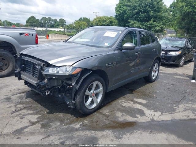 2017 JAGUAR F-PACE 20D 2