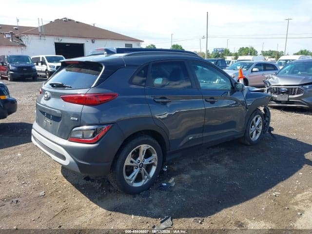 2023 HYUNDAI KONA SEL 4