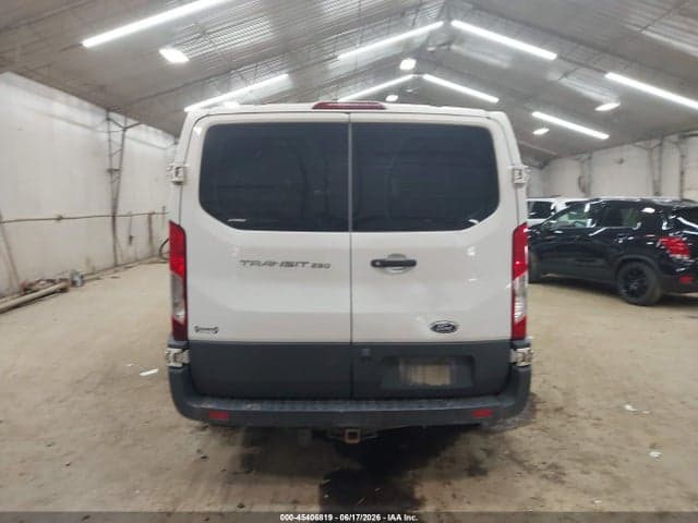 2018 FORD TRANSIT-250 16