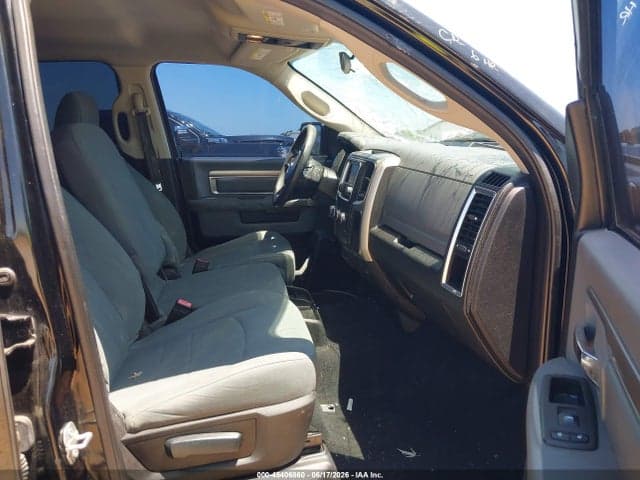 2020 RAM 1500 CLASSIC SLT 4X4 6'4 BOX 5