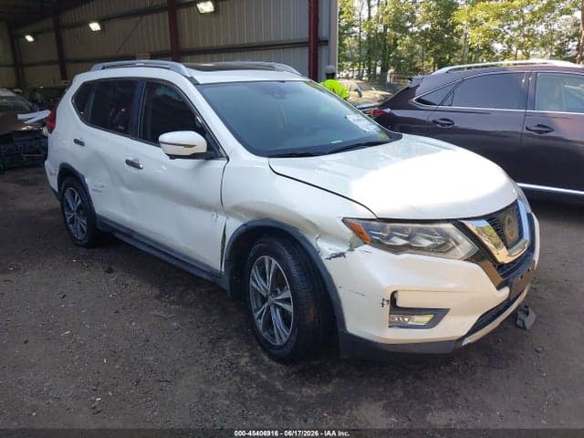 2017 NISSAN ROGUE SL 1