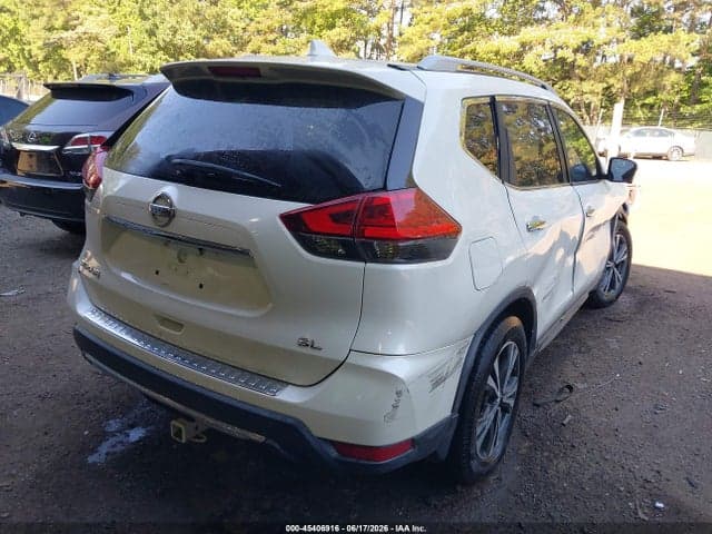 2017 NISSAN ROGUE SL 4