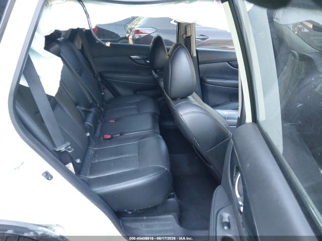 2017 NISSAN ROGUE SL 8