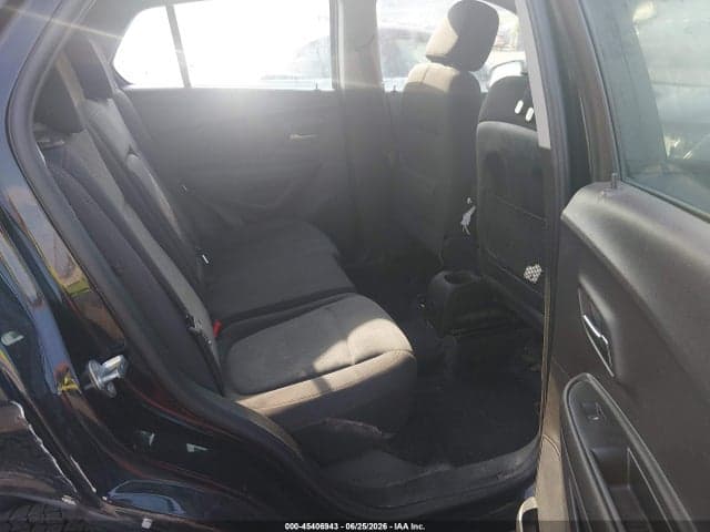 2017 CHEVROLET TRAX LS 8