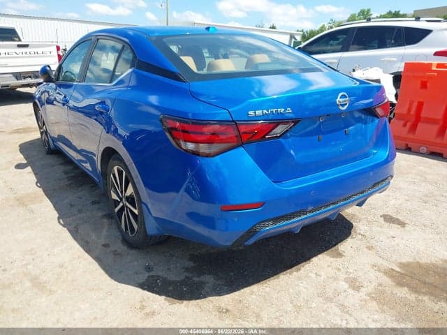 2022 NISSAN SENTRA SV XTRONIC CVT 3