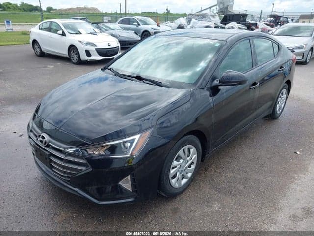 2020 HYUNDAI ELANTRA SE 2
