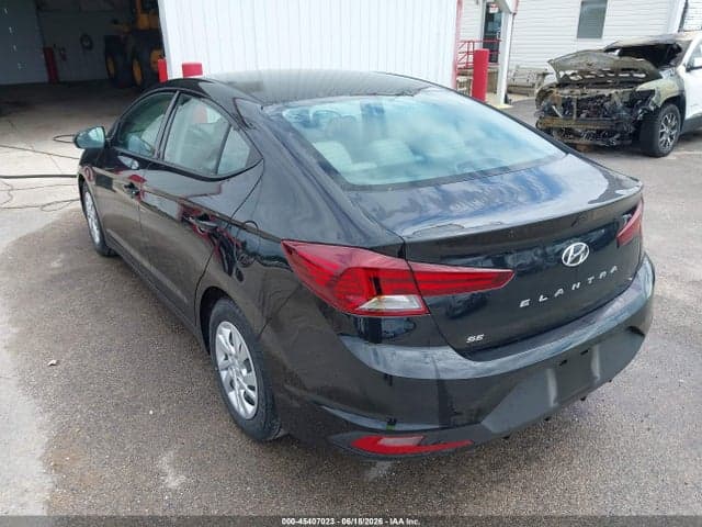 2020 HYUNDAI ELANTRA SE 3