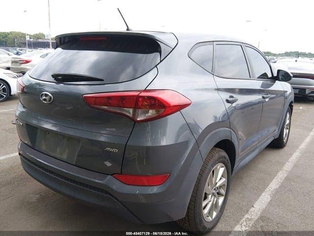 2018 HYUNDAI TUCSON SE 5