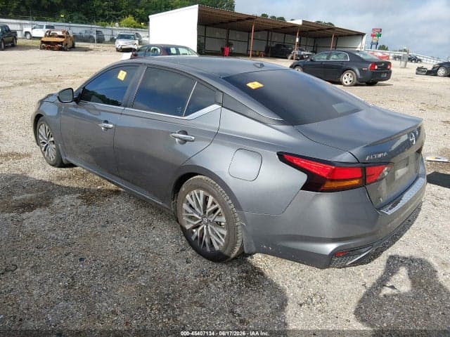 2023 NISSAN ALTIMA SV FWD 3