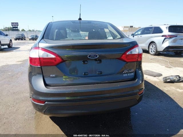 2018 FORD FIESTA SE 17
